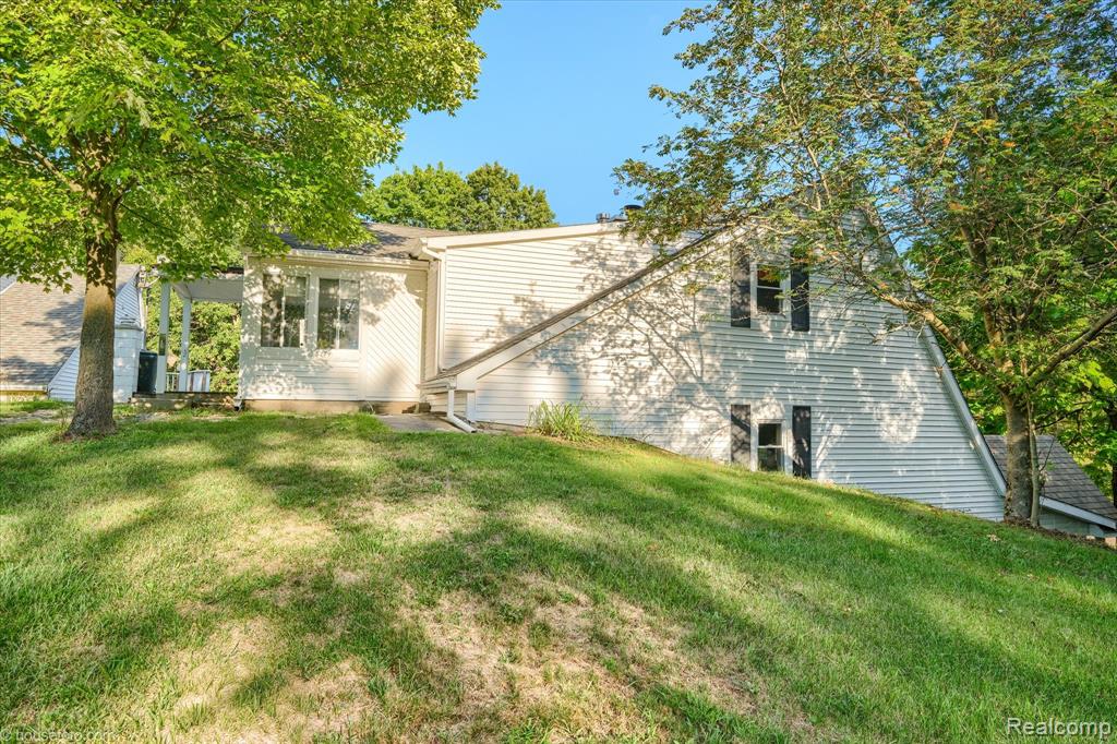 5279 Metamora Road Metamora, MI 48455 - Photo 6 of 98