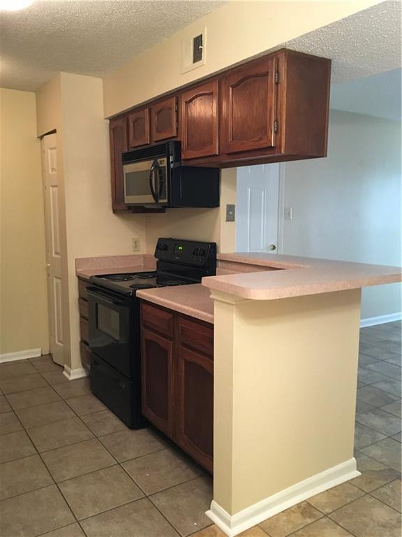728 Village Road, Unit D Kenner, LA 70065 - Photo 4 of 15 Gallery Image 4
