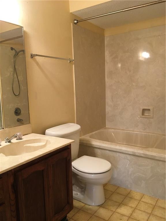 728 Village Road, Unit D Kenner, LA 70065 - Photo 9 of 15 Gallery Image 9
