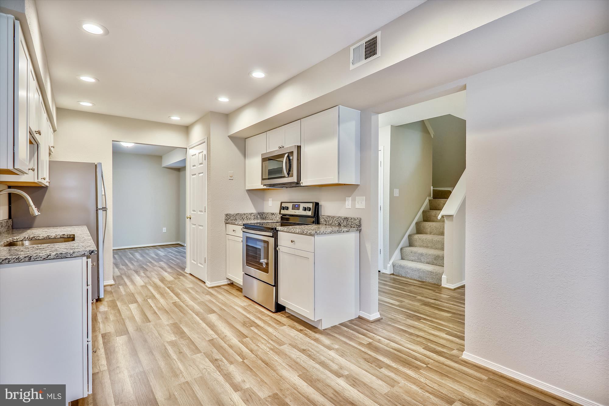 1710 Wilcox Lane Silver Spring, MD 20906 - Photo 3 of 89 AMAZING NEW KITCHEN