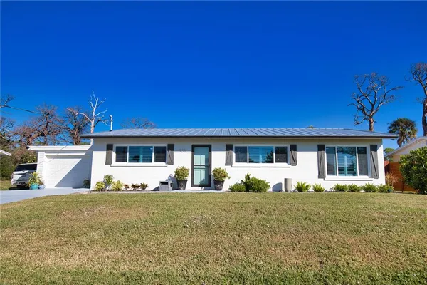 $500,000 | 928 Stewart Street, Englewood, FL 34223