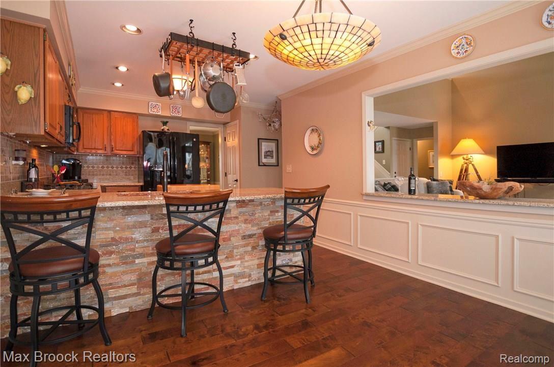 1142 Sandy Ridge Drive Rochester, MI 48306 - Photo 11 of 52 11.JPG