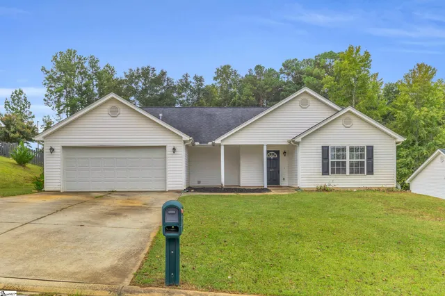 $339,500 | 129 St James Court, Anderson, SC 29621
