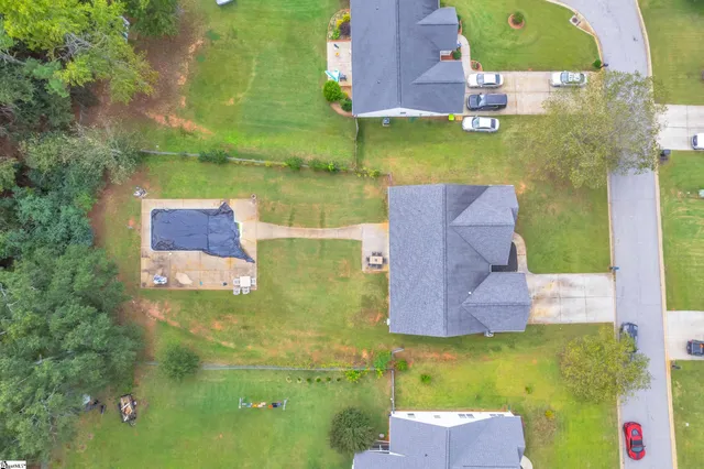 $339,500 | 129 St James Court, Anderson, SC 29621