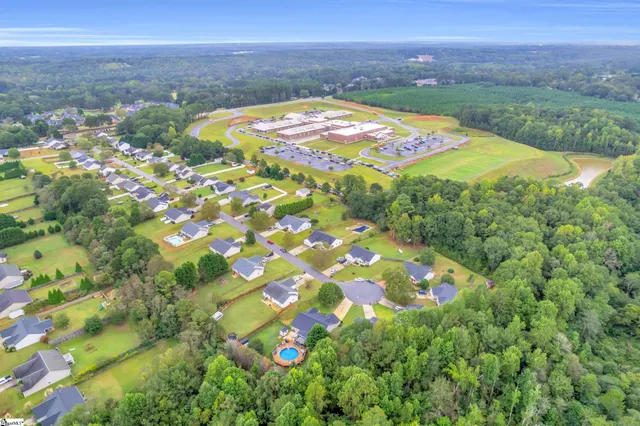 $339,500 | 129 St James Court, Anderson, SC 29621