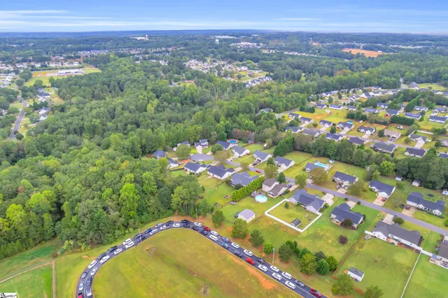 $339,500 | 129 St James Court, Anderson, SC 29621