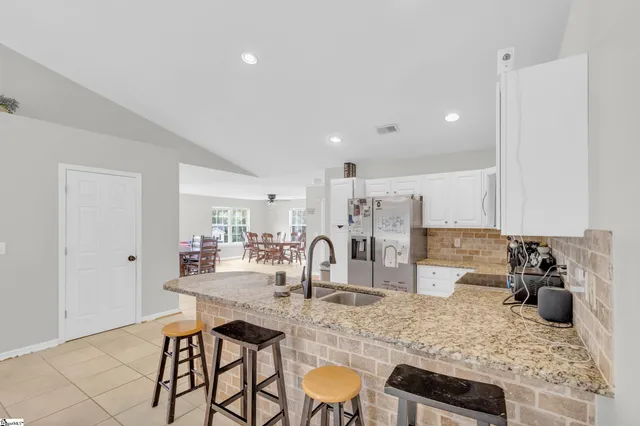 $339,500 | 129 St James Court, Anderson, SC 29621