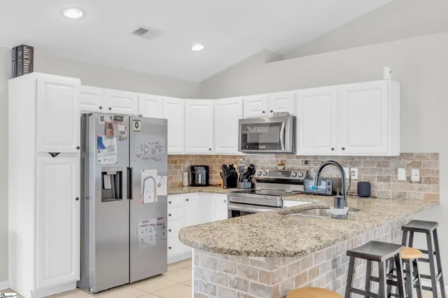 $339,500 | 129 St James Court, Anderson, SC 29621