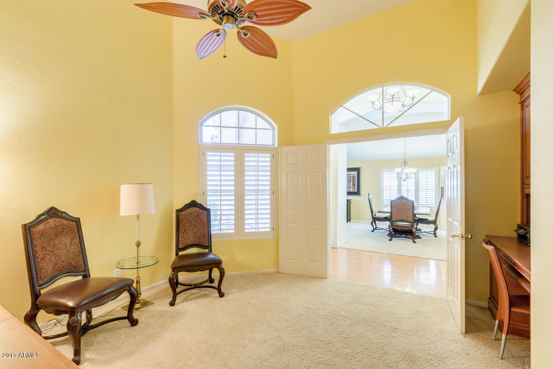 2813 East Calavar Road Phoenix, AZ 85032 - Photo 11 of 51 11-Calavar