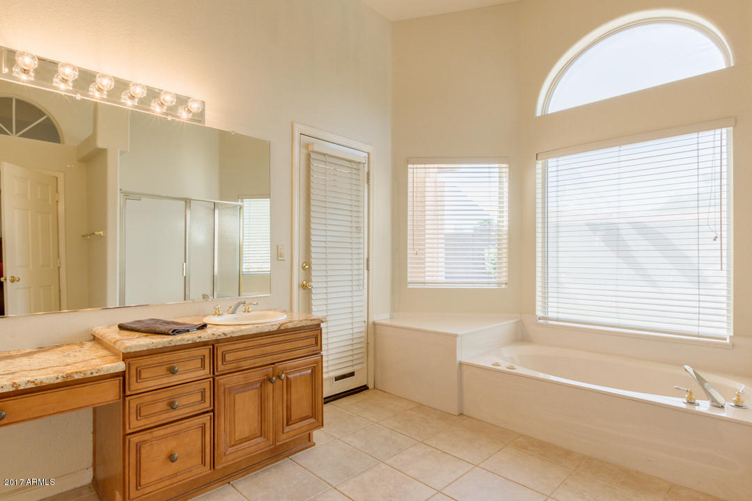 2813 East Calavar Road Phoenix, AZ 85032 - Photo 29 of 51 29-Calavar