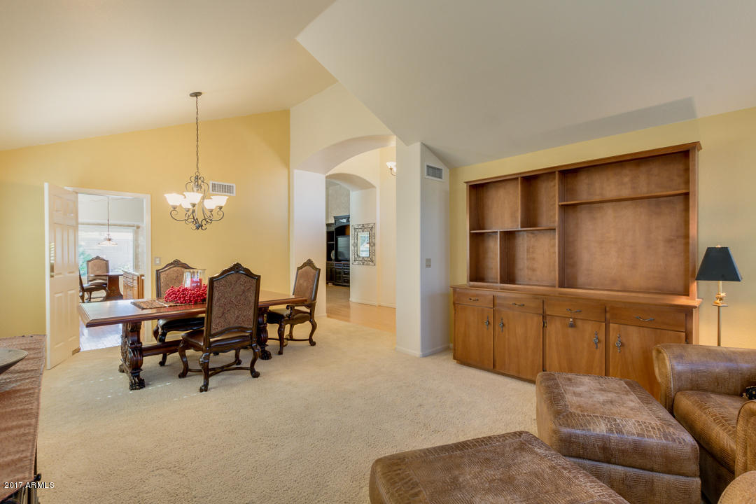2813 East Calavar Road Phoenix, AZ 85032 - Photo 9 of 51 09-Calavar