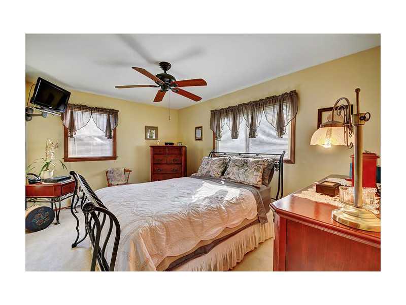 14 Paupock Run Westerly, RI 02891 - Photo 20 of 25 Bedroom.