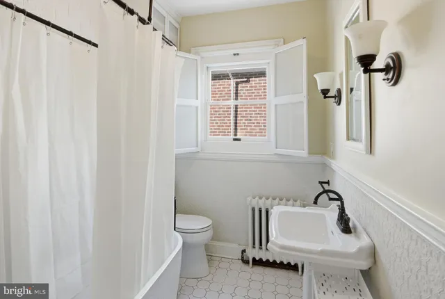 $1,000 | 505 West 19th Street, Wilmington, DE 19802