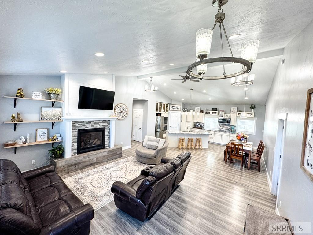 4377 East 278 North Rigby, ID 83442 - Photo 8 of 38