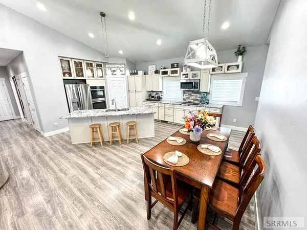 $749,900 | 4377 East 278 North, Rigby, ID 83442
