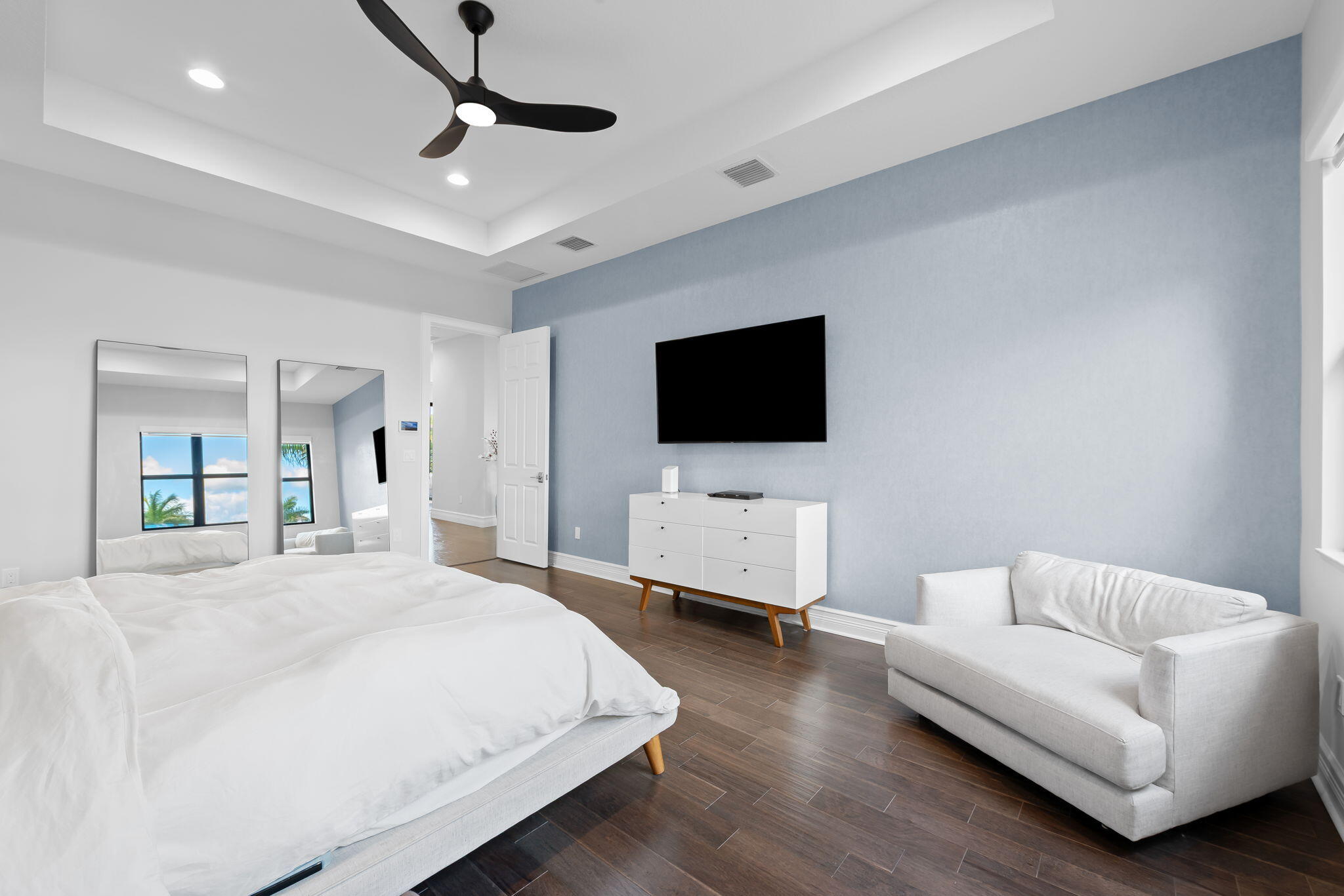 9029 Dulcetto Court Boca Raton, FL 33496 - Photo 24 of 57 Primary Bedroom
