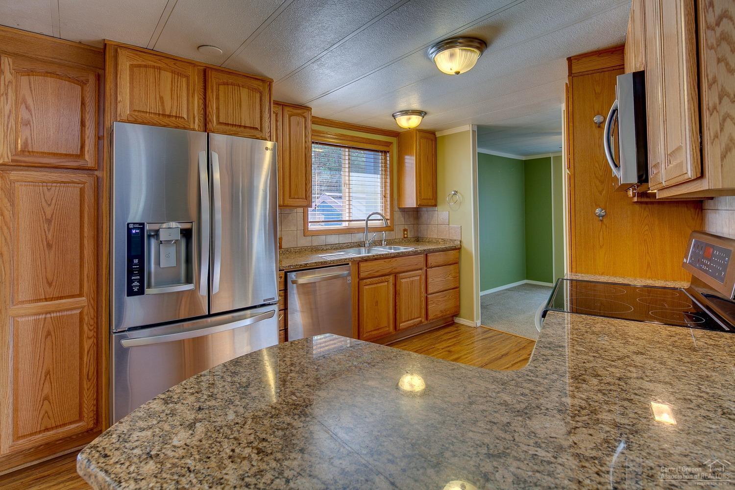 56068 Black Duck Road Bend, OR 97707 - Photo 10 of 25 Additional Photo