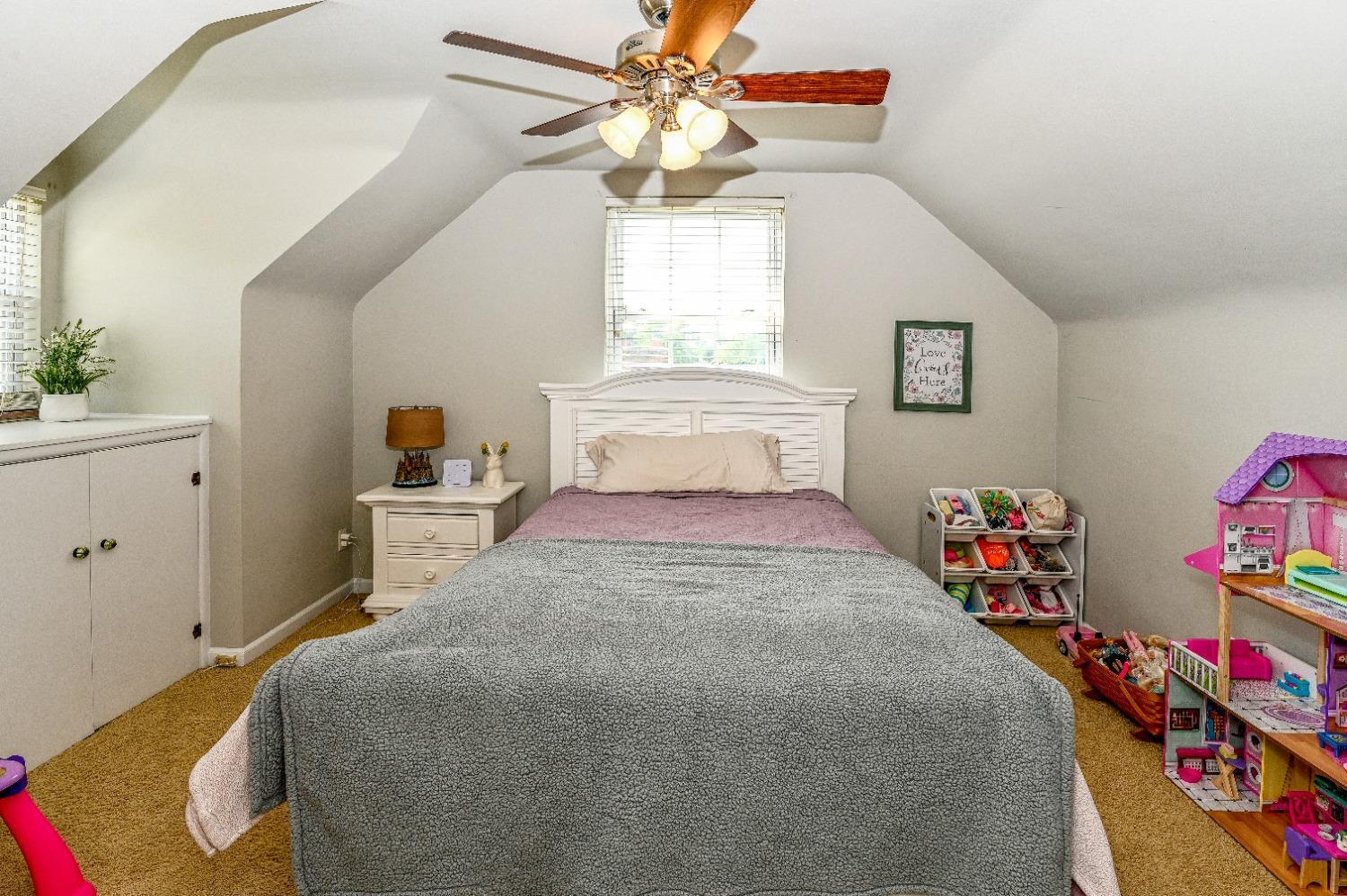 5639 Vogel Road Cincinnati, OH 45239 - Photo 17 of 25