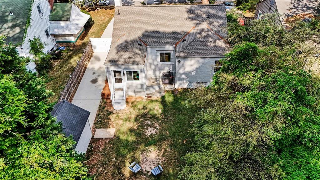 1275 Westridge Road Southwest Atlanta, GA 30311 - Photo 30 of 34 an aerial view of a house