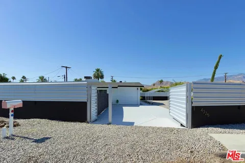$649,000 | 4325 East Calle De Carlos, Palm Springs, CA 92264
