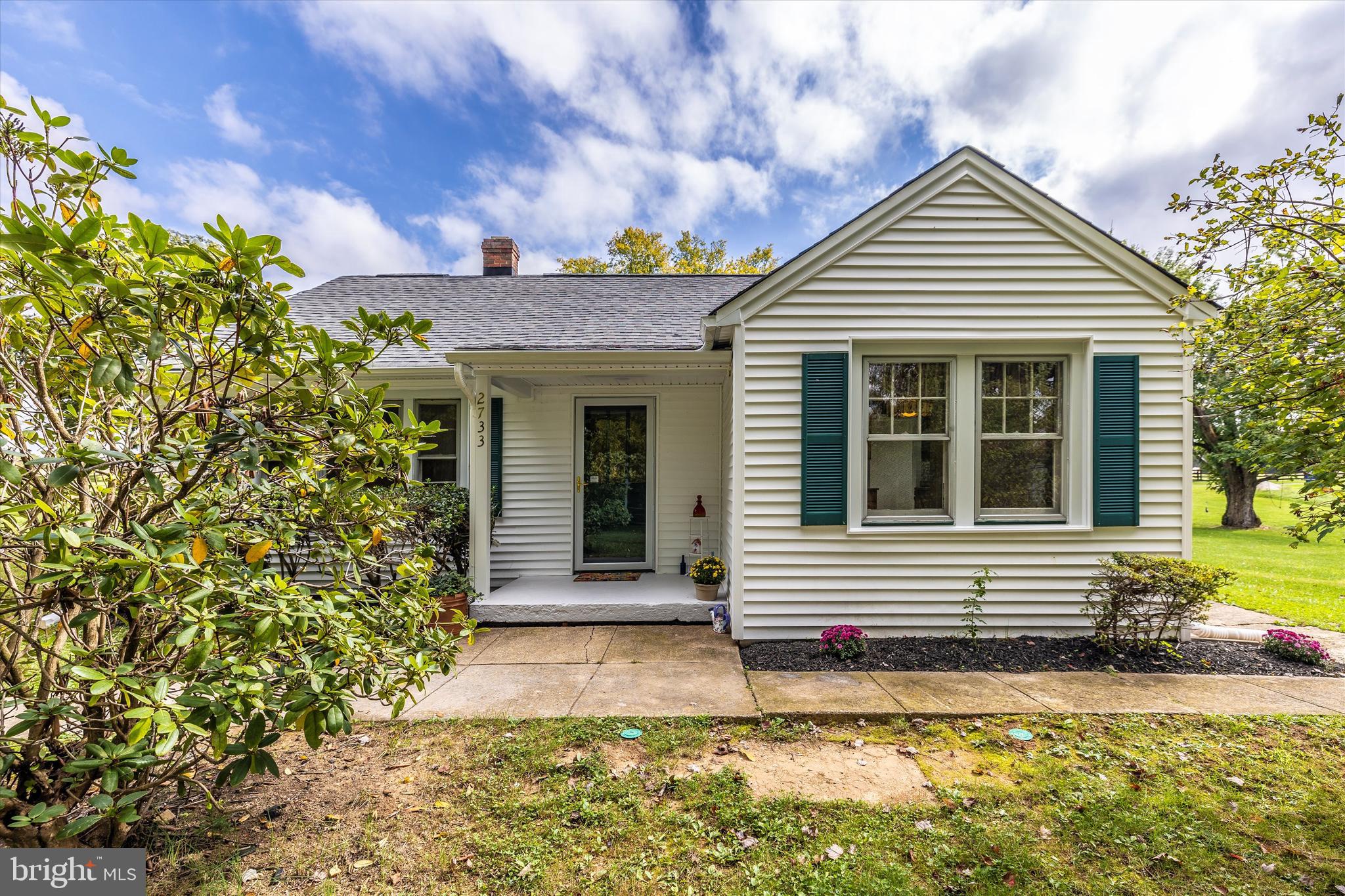 2733 Thurston Road Frederick, MD 21704 - Photo 2 of 49