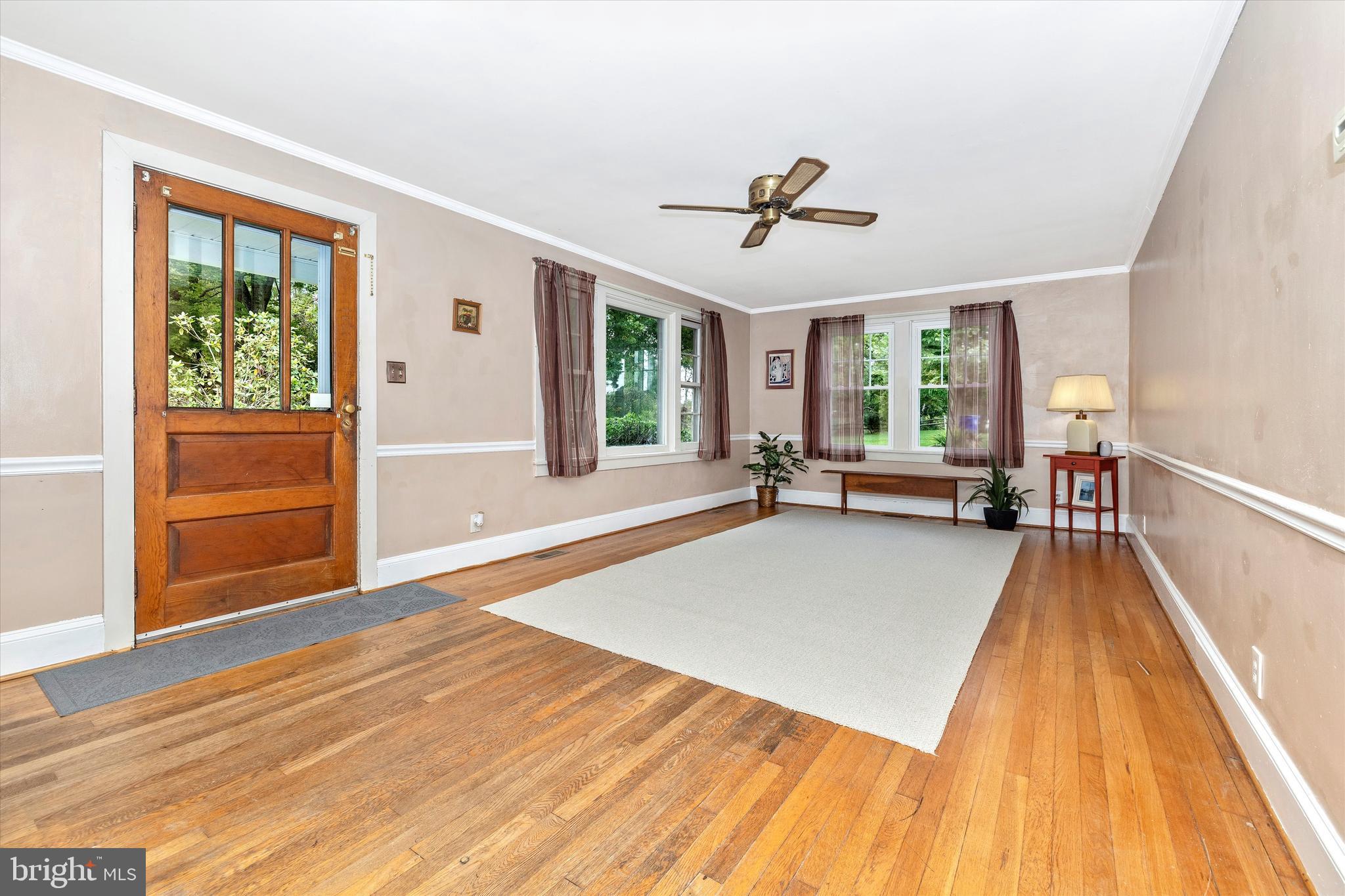 2733 Thurston Road Frederick, MD 21704 - Photo 6 of 49