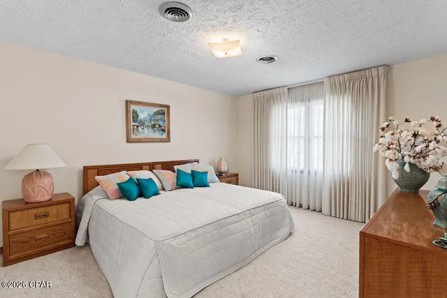 $229,900 | 1945 Shenandoah Boulevard, Chipley, FL 32428