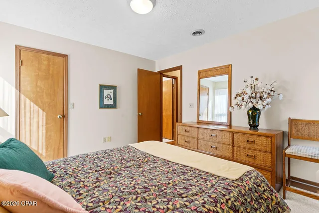 $229,900 | 1945 Shenandoah Boulevard, Chipley, FL 32428