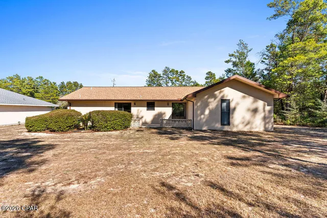 $229,900 | 1945 Shenandoah Boulevard, Chipley, FL 32428