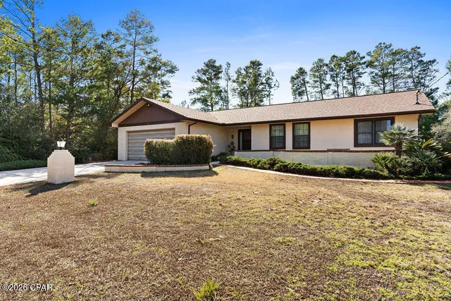$229,900 | 1945 Shenandoah Boulevard, Chipley, FL 32428
