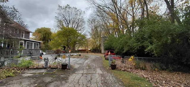 $575,000 | 1025 Oneida Street, Menasha, WI 54952