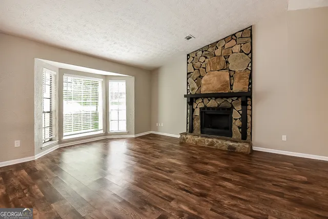 $2,070 | 3668 Willow Wood Way Northwest, Lawrenceville, GA 30044