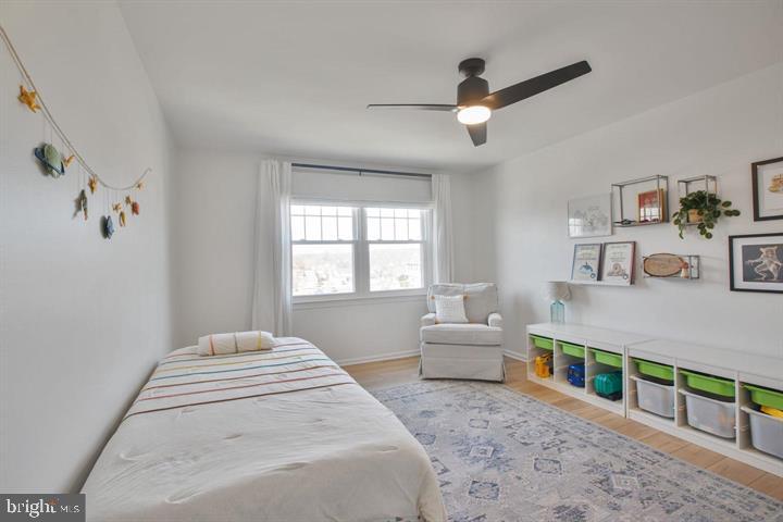 6923 Confederate Ridge Lane Centreville, VA 20121 - Photo 29 of 47 3rd Bedroom
