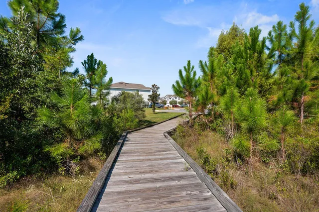 $269,000 | 146 Crossing Lane, Unit F, Santa Rosa Beach, FL 32459
