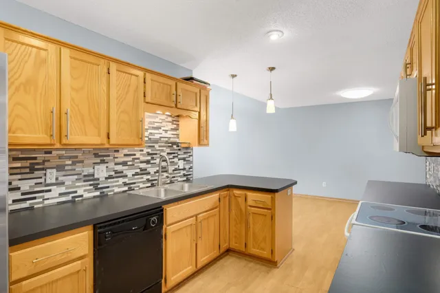 $239,000 | 316 Creekside Drive, Buffalo, MN 55313