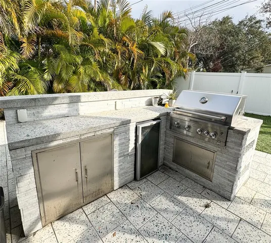 $649,999 | 428 45th Avenue North, St. Petersburg, FL 33703