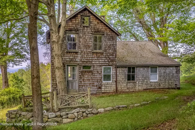 a view of a bedroom from an empty room