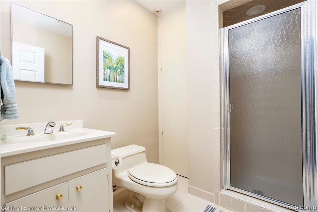 47 Stonehurst Road Grosse Pointe Shores, MI 48236 - Photo 39 of 53