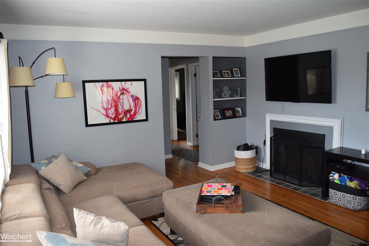 5267 East 13 Mile Road Warren, MI 48092 - Photo 8 of 28 31301660-7.JPG