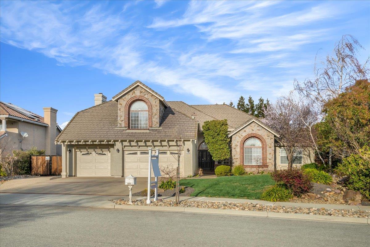 17446 Serene Drive Morgan Hill, CA 95037 - Photo 3 of 82