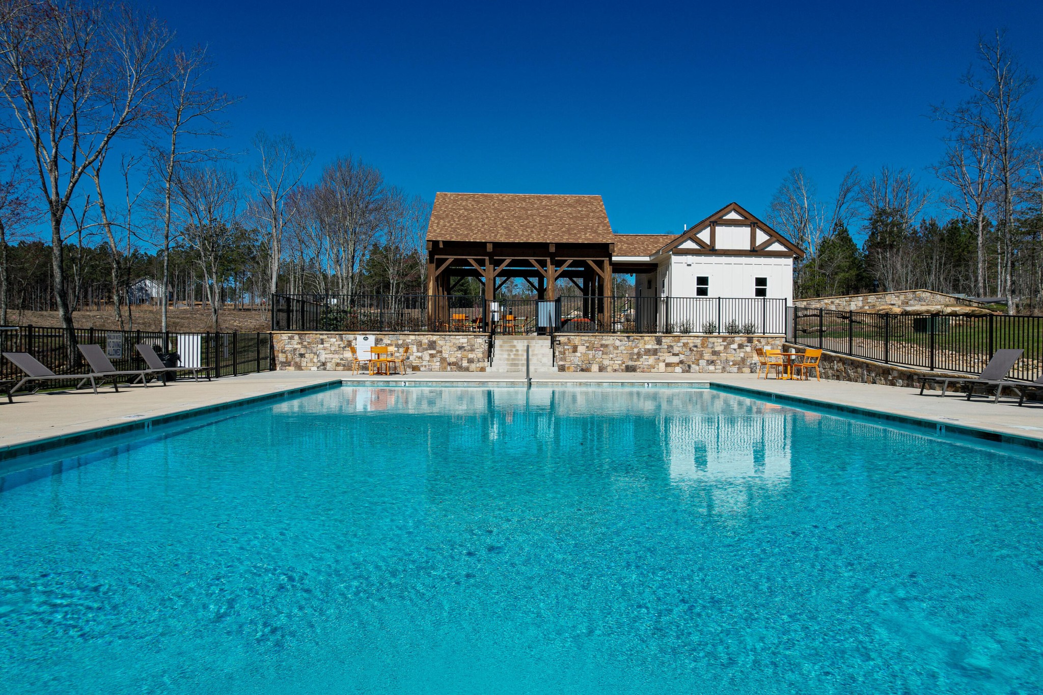 205 Poplar Bend Jasper, TN 37347 - Photo 4 of 17 a swimming pool view with a outdoor space