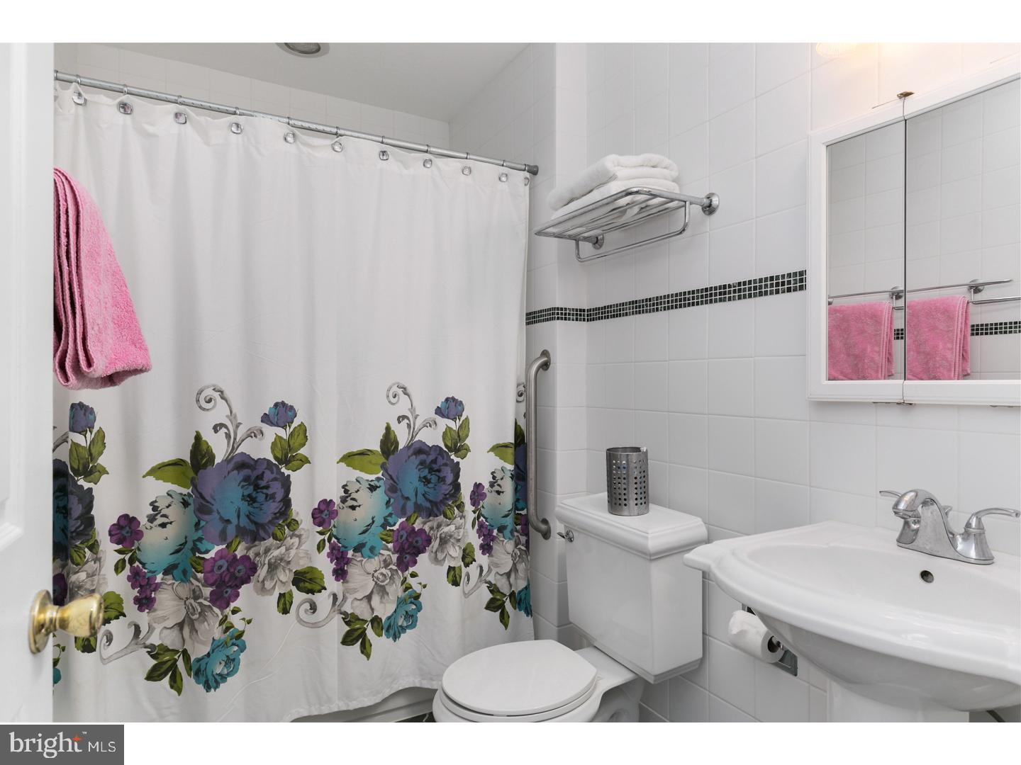 627 Chapel Road Cinnaminson, NJ 08077 - Photo 16 of 20