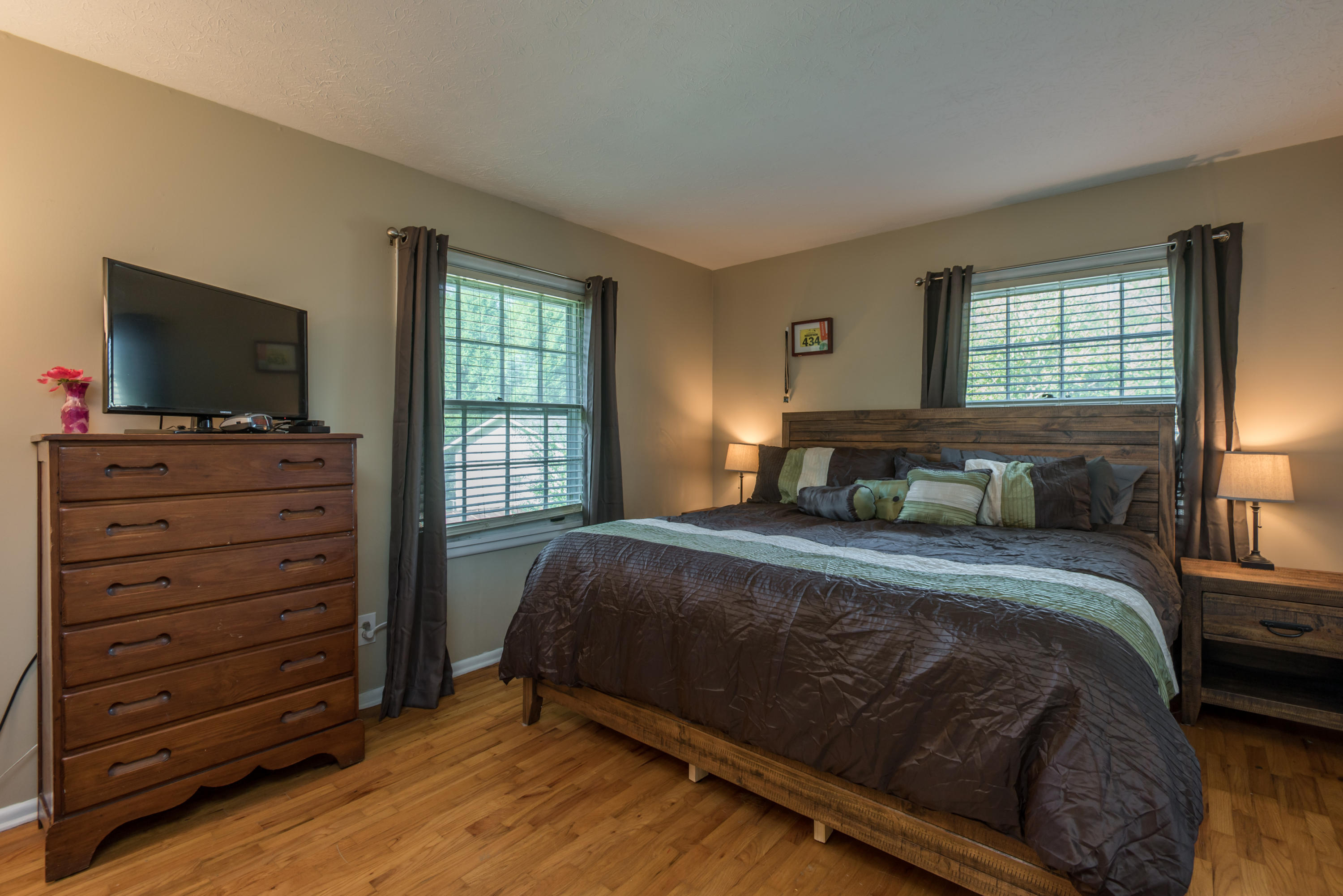 5301 Bluefield Road Knoxville, TN 37921 - Photo 13 of 28 5301BluefieldRd-12
