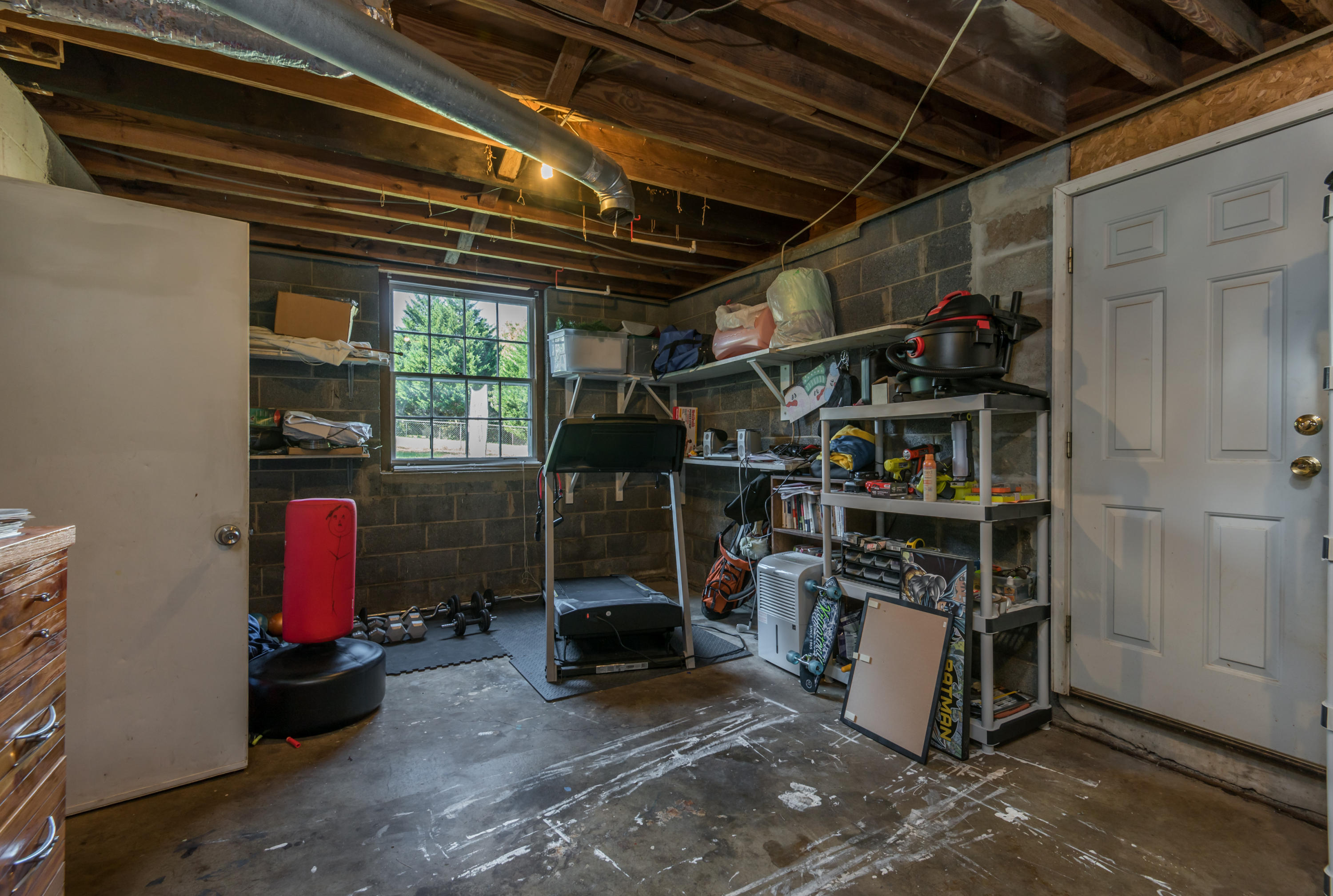 5301 Bluefield Road Knoxville, TN 37921 - Photo 27 of 28 5301BluefieldRd-19