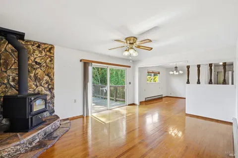 $799,000 | 1982 Coffee Lane, Sebastopol, CA 95472
