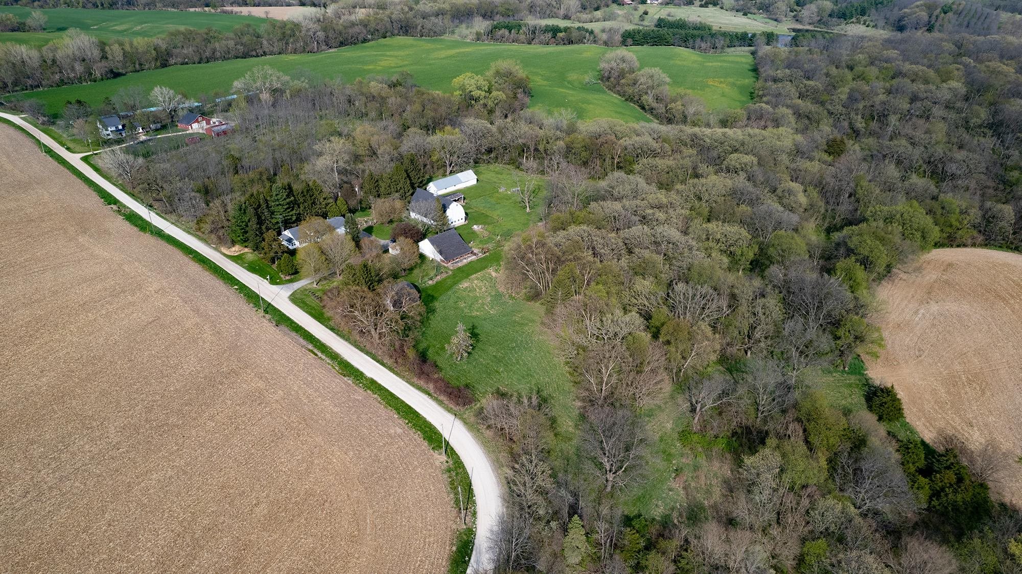 7129 Mill Road Mount Carroll, IL 61053 - Photo 10 of 53 Gallery Image 10