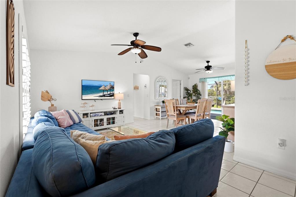 2240 Gentian Road Venice, FL 34293 - Photo 20 of 51