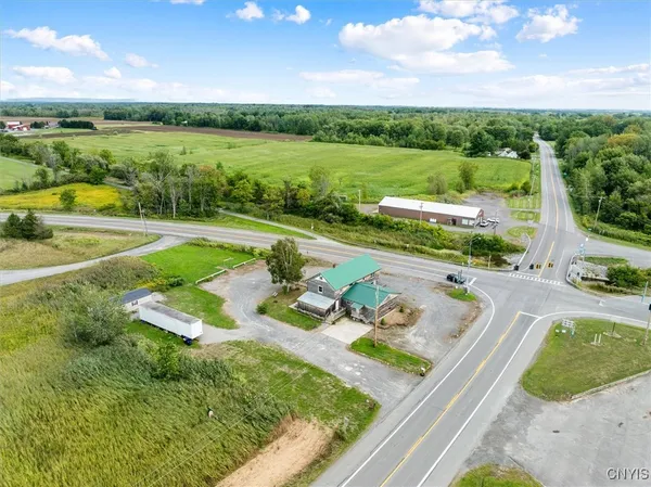 $205,000 | 5927-46 46th, Durhamville, NY 13054