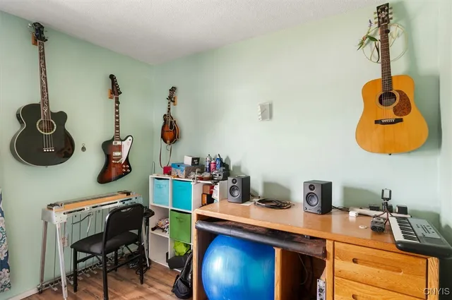 $195,000 | 5927-46 46th, Durhamville, NY 13054