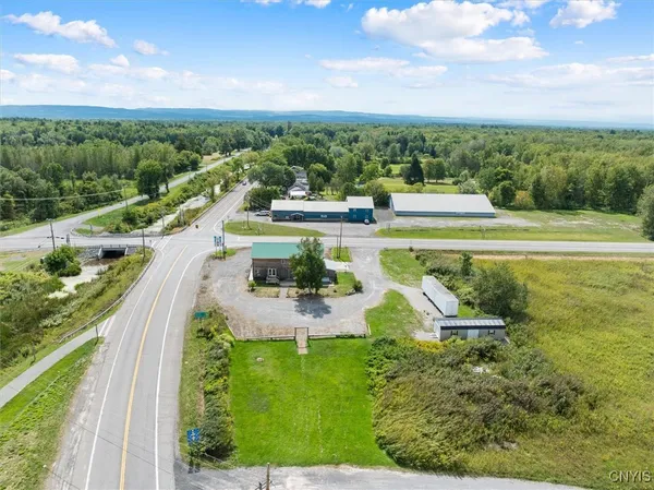 $205,000 | 5927-46 46th, Durhamville, NY 13054